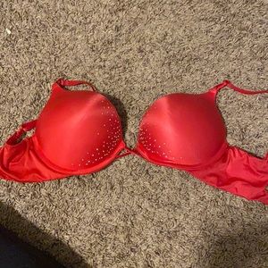 Victoria Secret Bombshell